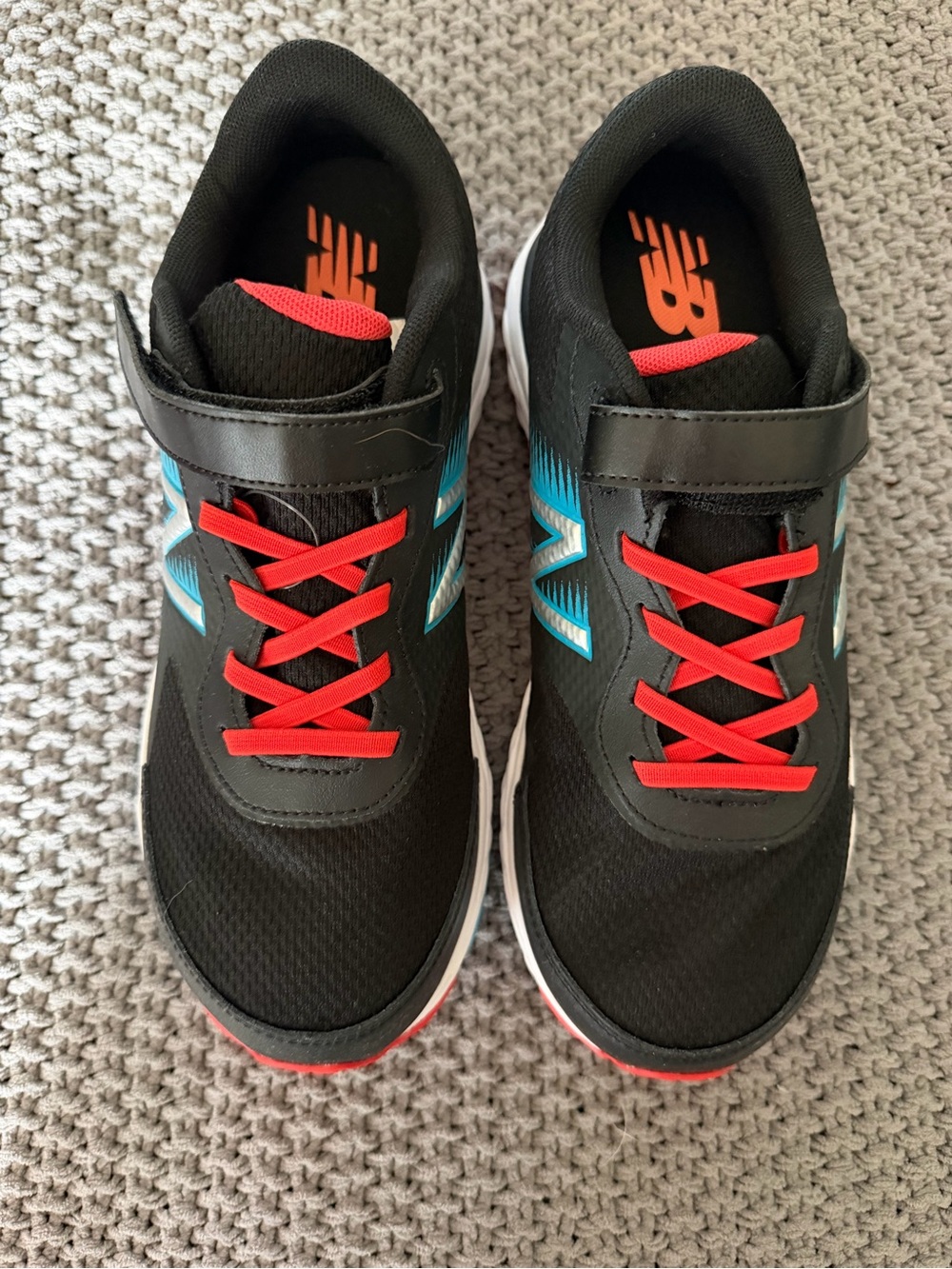 New Balance Size 7 Youth, Extra Wide Black Sneakers